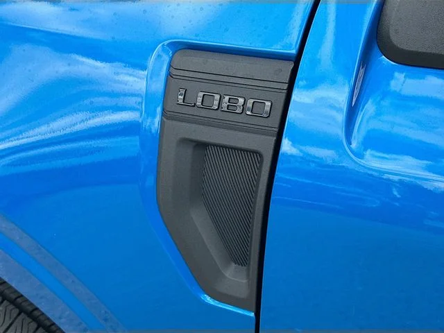 New 2026 Blue Ford Lobo Standard image 17