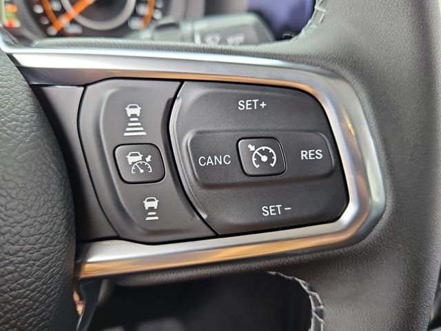 New 2026 Anvil Clear-Coat Exterior Paint Jeep Sahara image 21