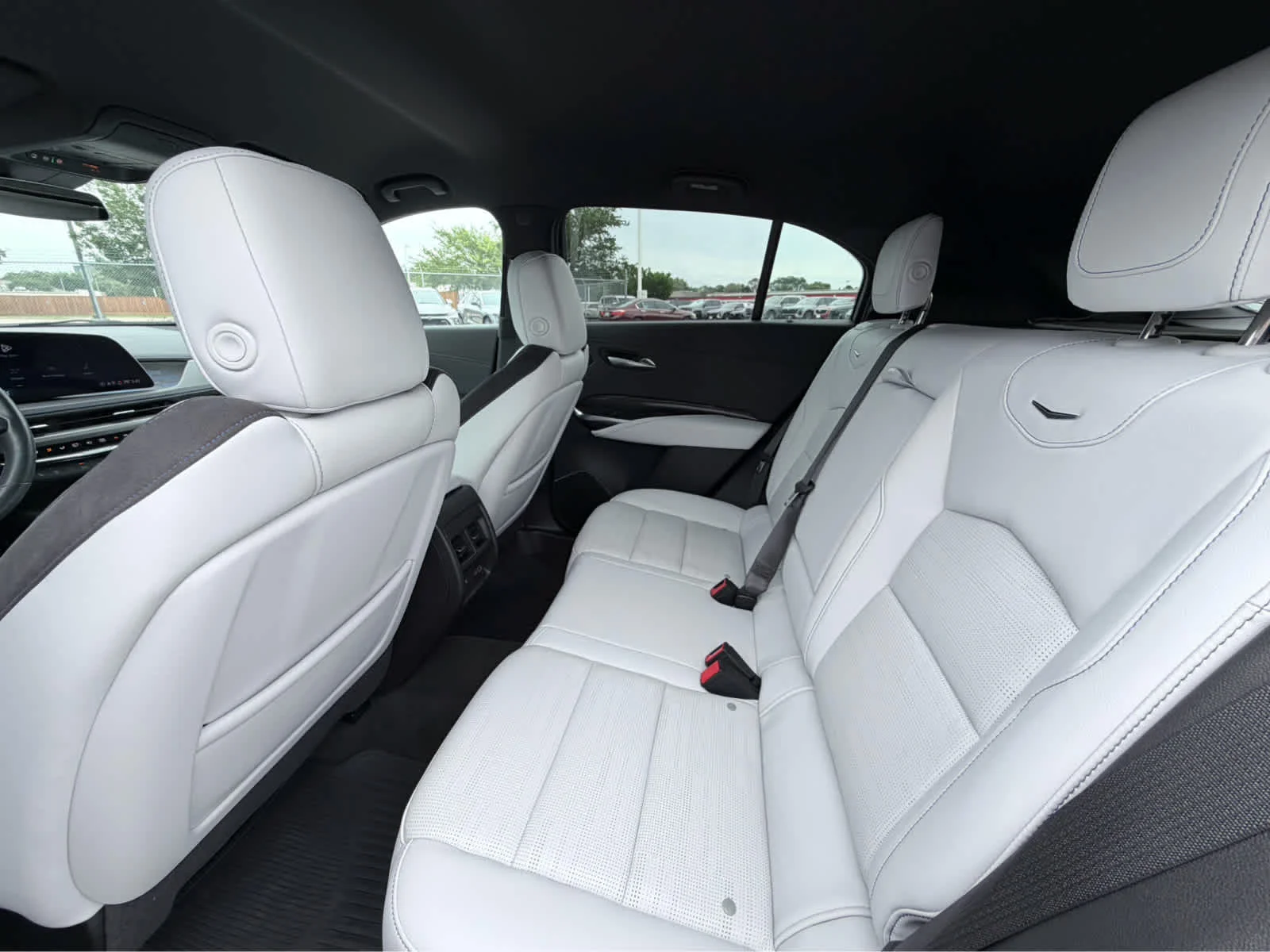 Used 2024 Argent Silver Metallic Cadillac Sport image 30