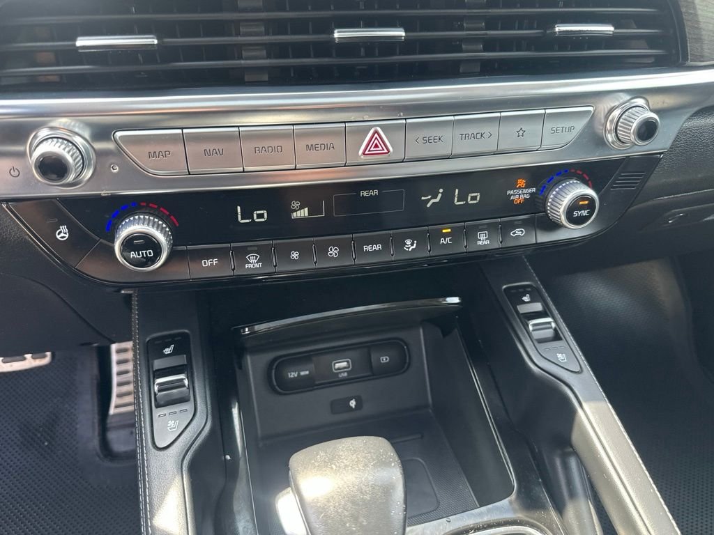 Certified Used 2022 Gray Kia SX image 17