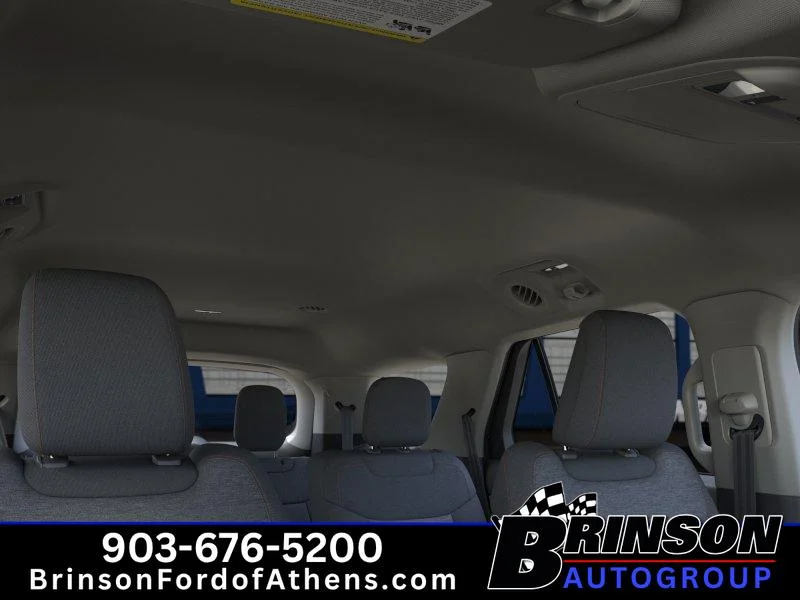 New 2026 Space White Metallic Ford Active image 22