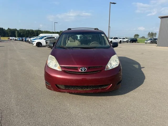 Used 2006  Toyota CE image 2