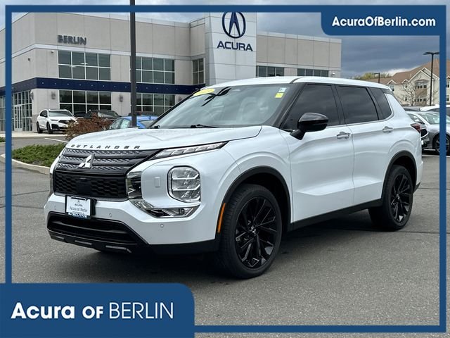 2023 Mitsubishi Outlander SE Black Edition