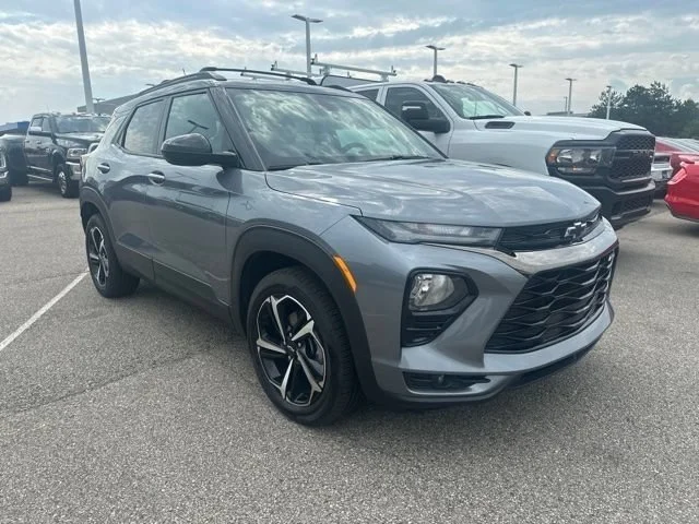 Used 2021 Satin Steel Metallic Chevrolet RS image 3