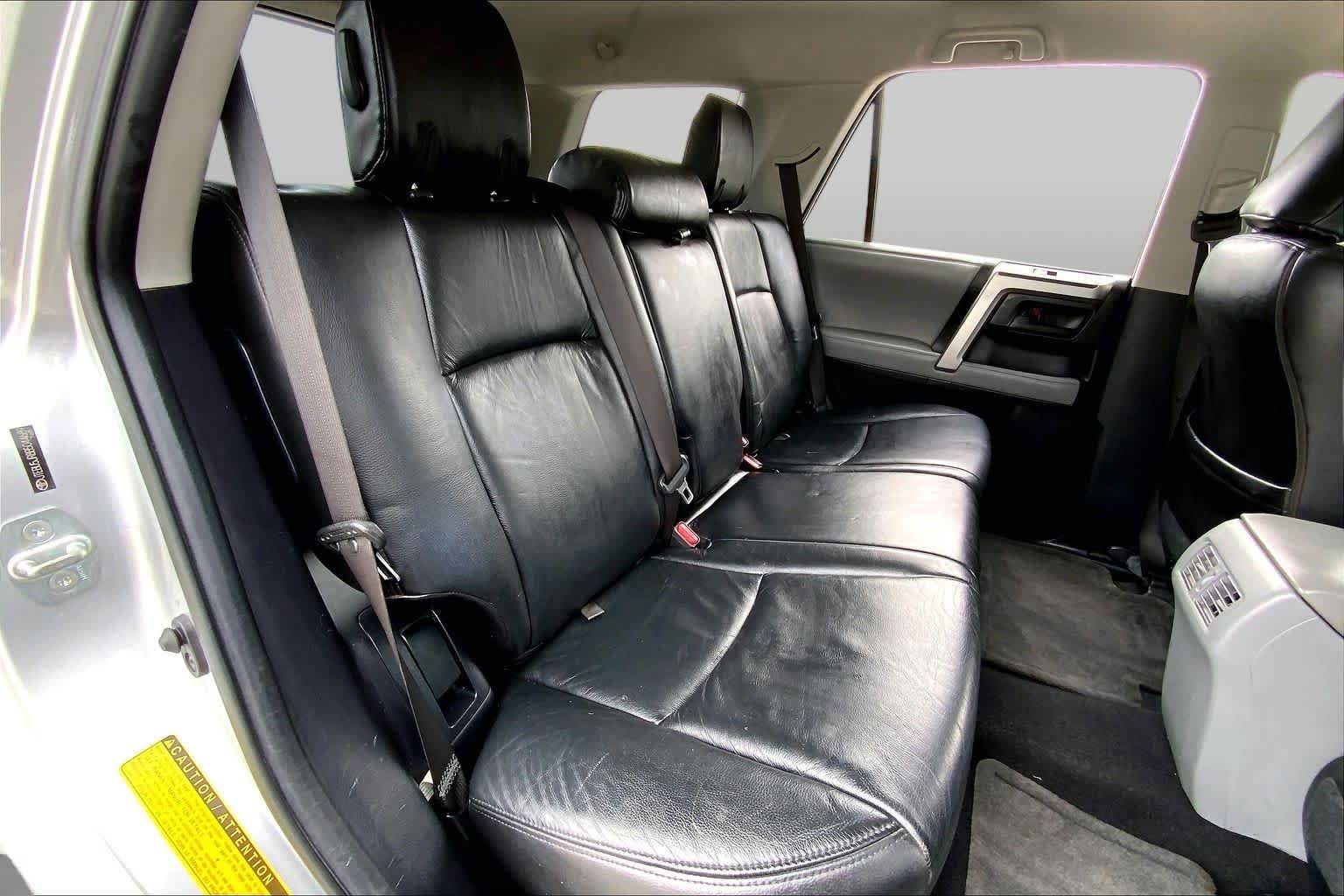 Used 2011 Classic Silver Metallic Toyota SR5 image 18