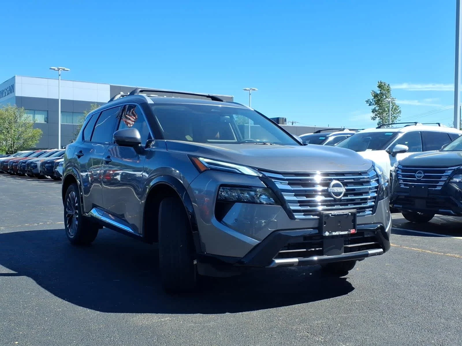 New 2026 Gun Metallic Nissan Platinum image 2