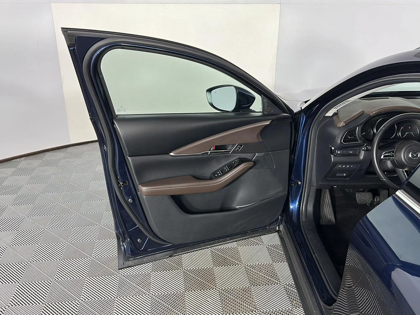 Used 2022 Deep Crystal Blue Mica Mazda 2.5 S Premium Package image 18