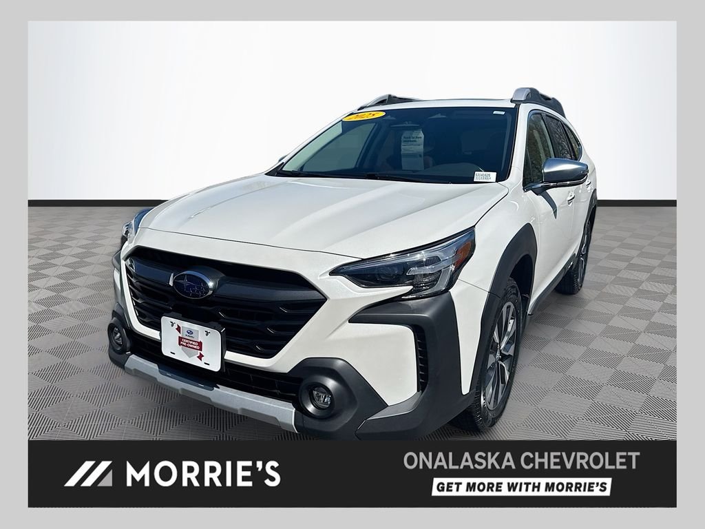 2025 Subaru Outback Touring's photo