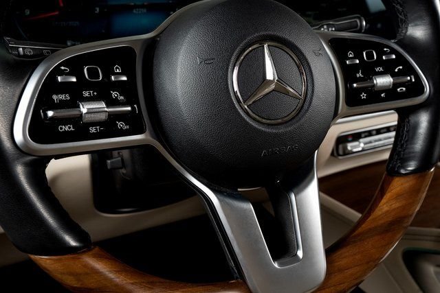 2022 Mercedes-Benz GLS GLS450 - Photo 33