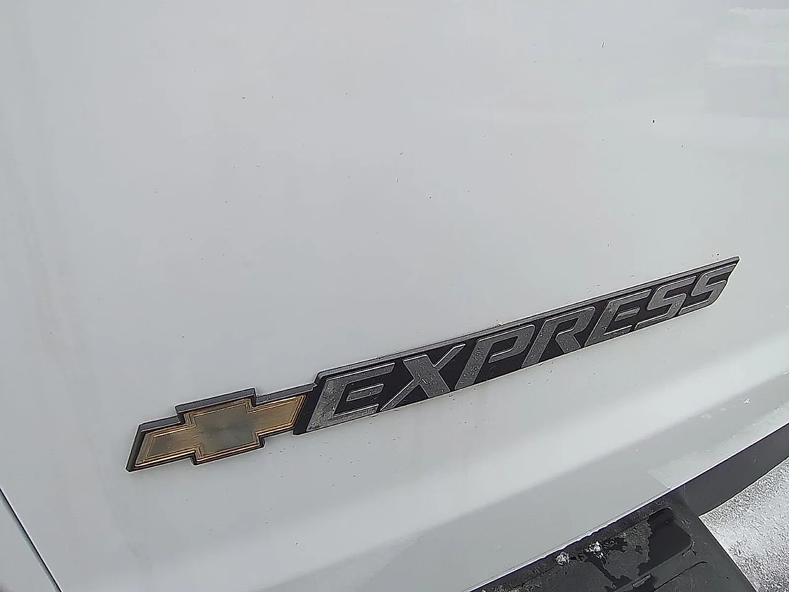 2025 Chevrolet Express Cargo Work Van - Photo 34