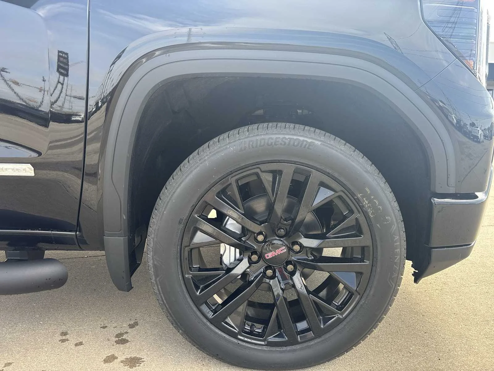 New 2026 Onyx Black GMC Elevation image 31