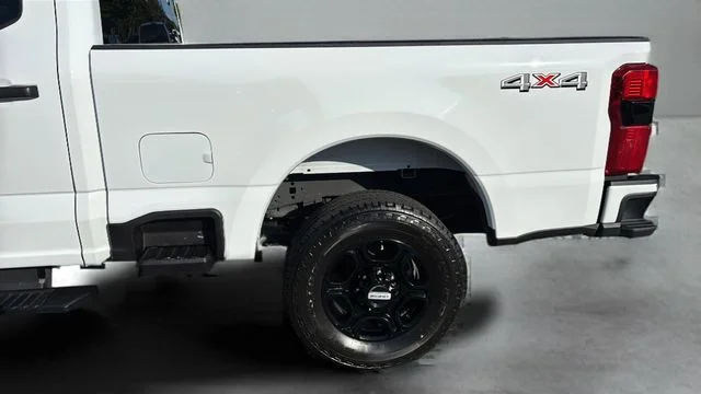 Used 2024 White Ford XL image 35