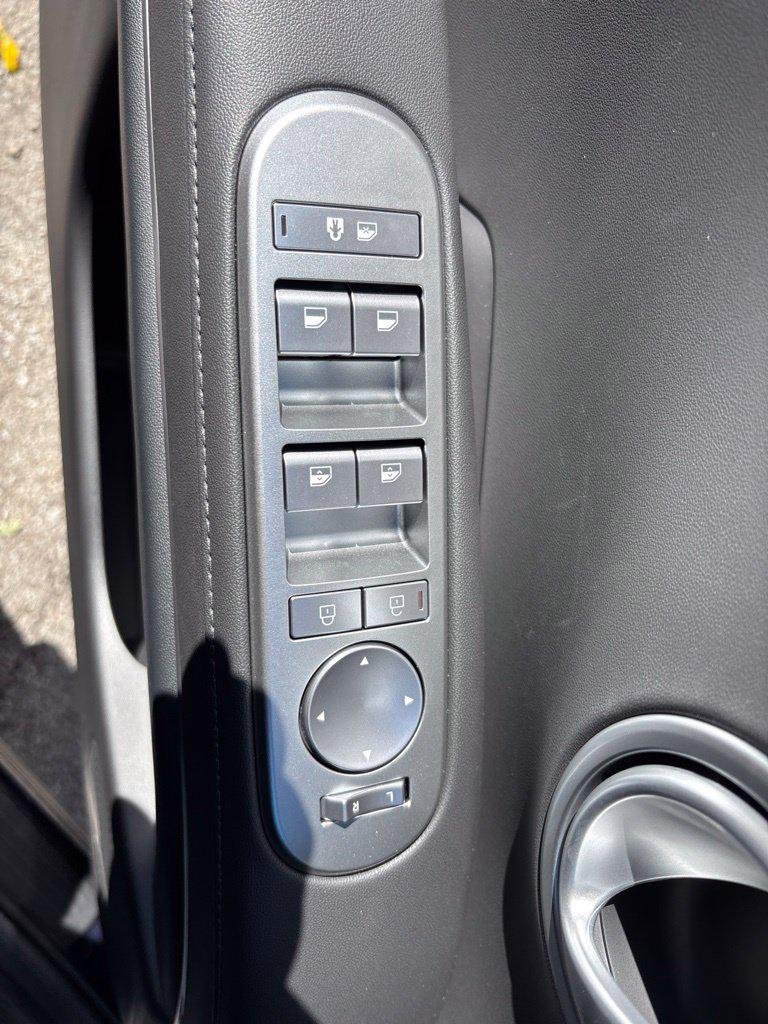 New 2027 Blue Hyundai SEL AWD image 12