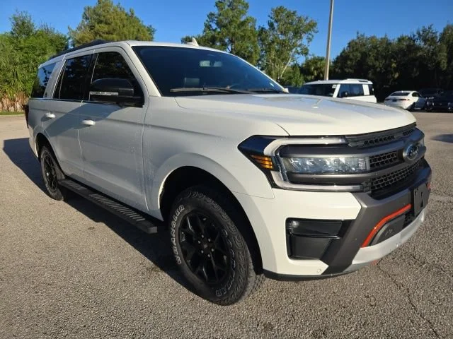 Used 2022 White Metallic Ford Timberline image 7