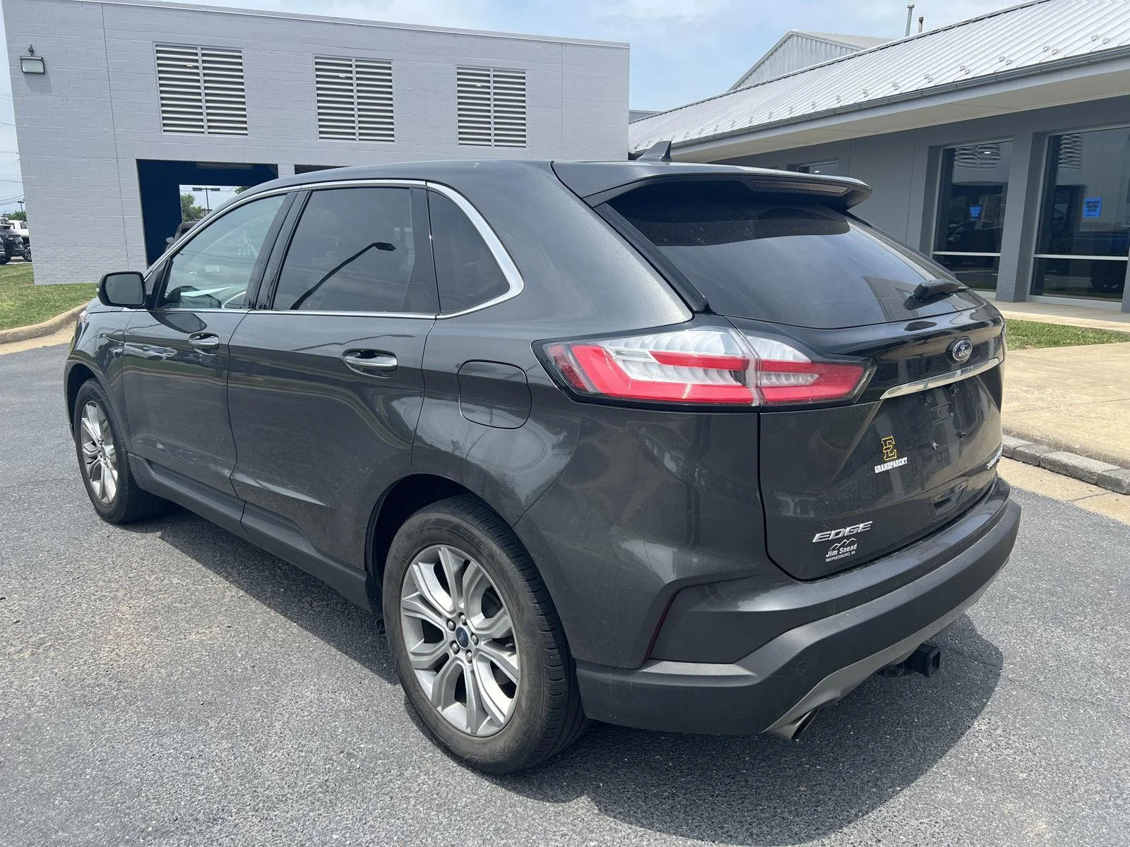 Certified Used 2019 Magnetic Ford Titanium image 3