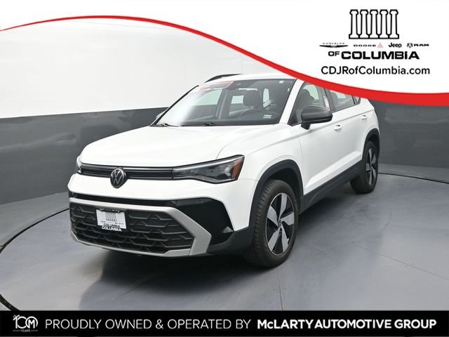 2025 Volkswagen Taos 1.5T S 4Motion's photo