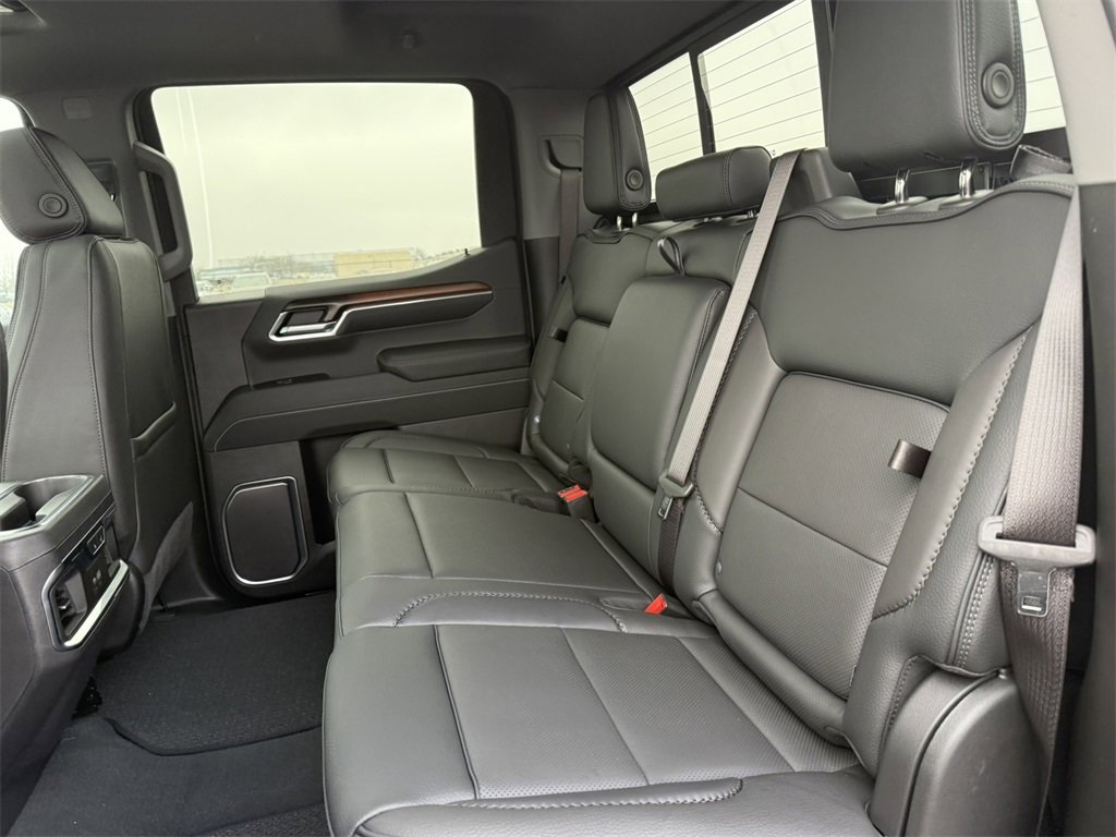 2026 GMC SIERRA - Image 32