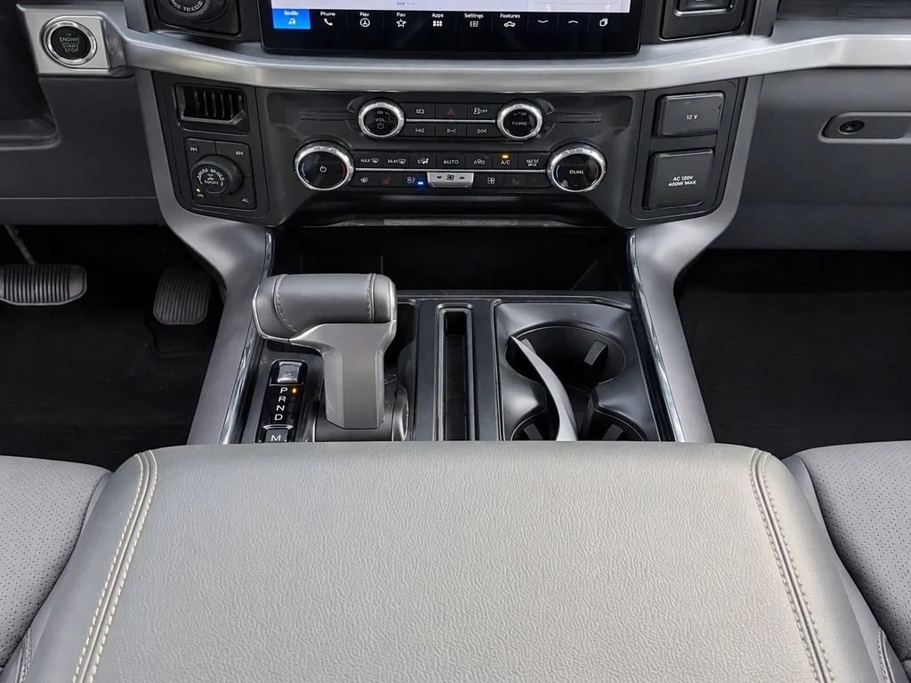 2025 Ford F-150 Lariat - Photo 30