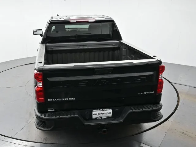 Used 2023 BLACK Chevrolet Custom image 36