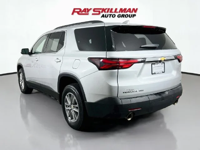 Used 2022 Silver Chevrolet 1LT image 5