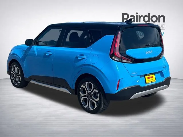 Used 2025 Surf Blue/Black Kia EX image 5