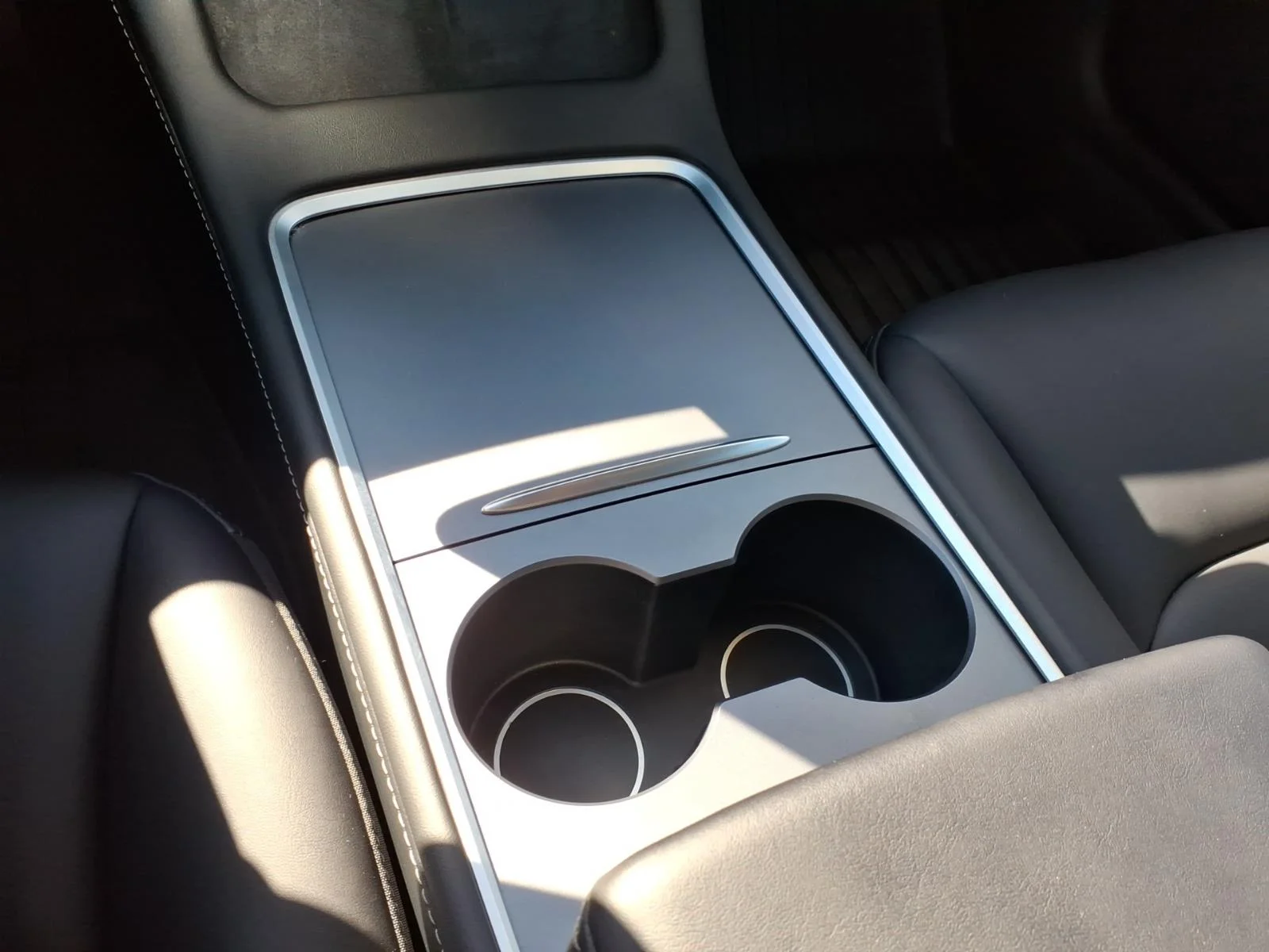 Used 2023 WHITE Tesla  image 20