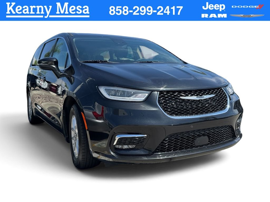 2023 Chrysler Pacifica
