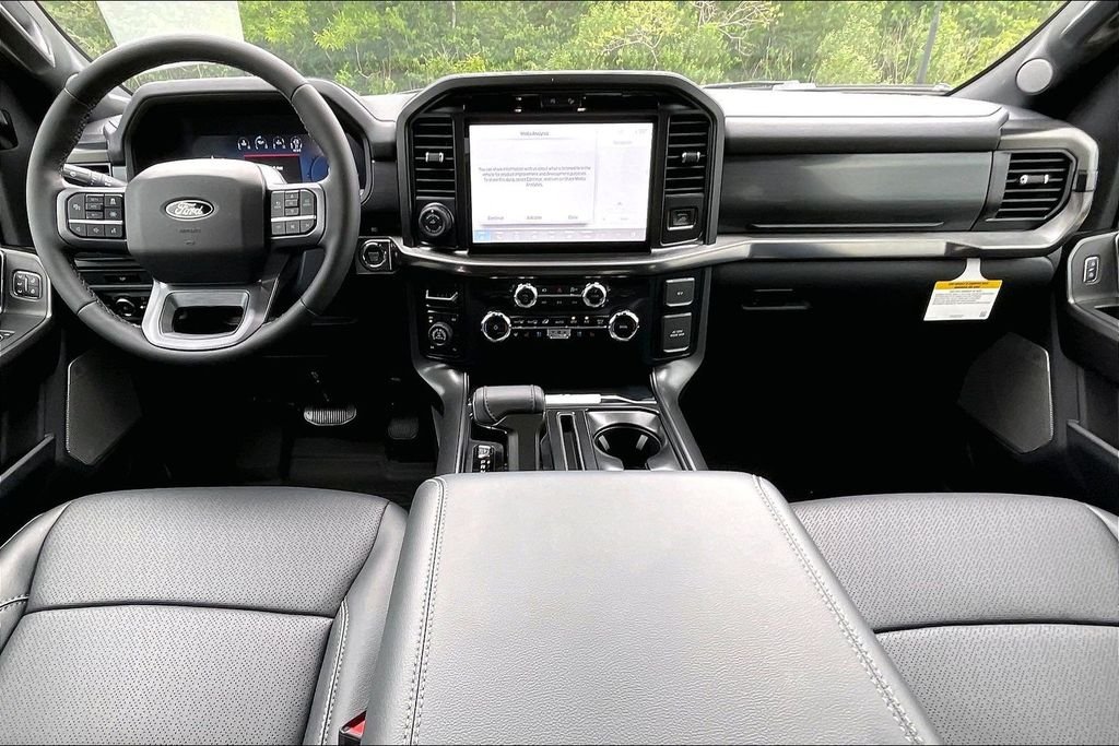 New 2026 Ford F-150 Lariat 4D SuperCrew