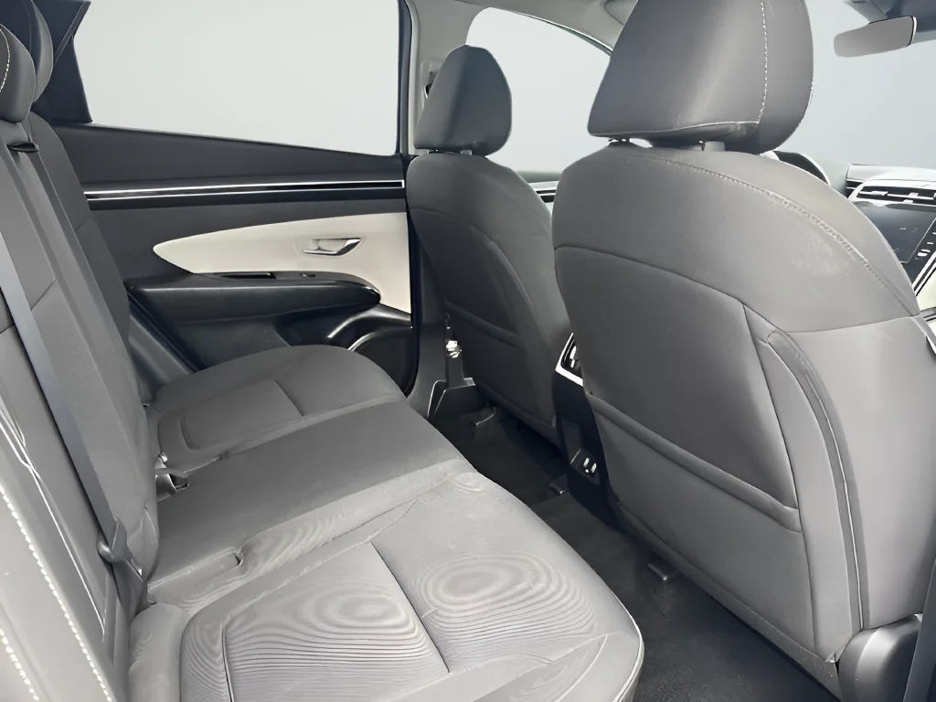 Used 2023 Silver Hyundai SEL image 22