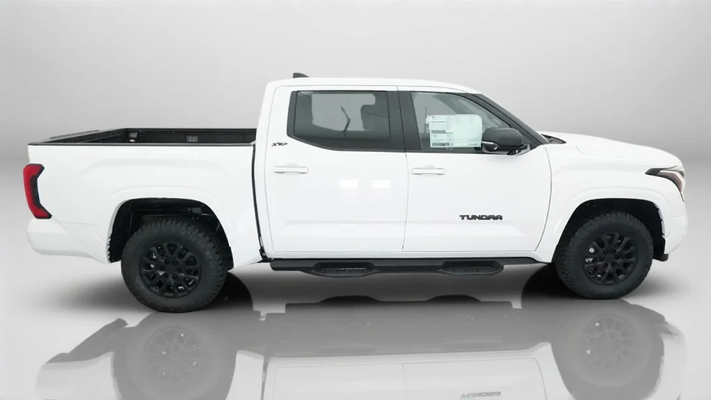 2026 Toyota Tundra SR5 - Photo 7