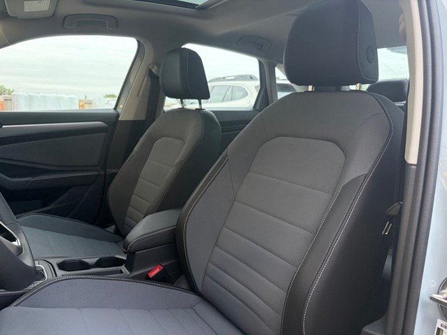 New 2027 Monument Gray Volkswagen 1.5T SE image 15