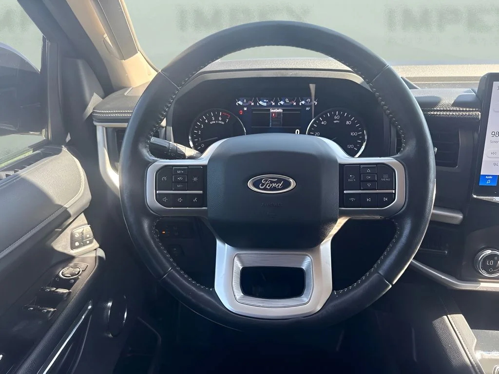 Used 2024 Black Ford XLT image 13