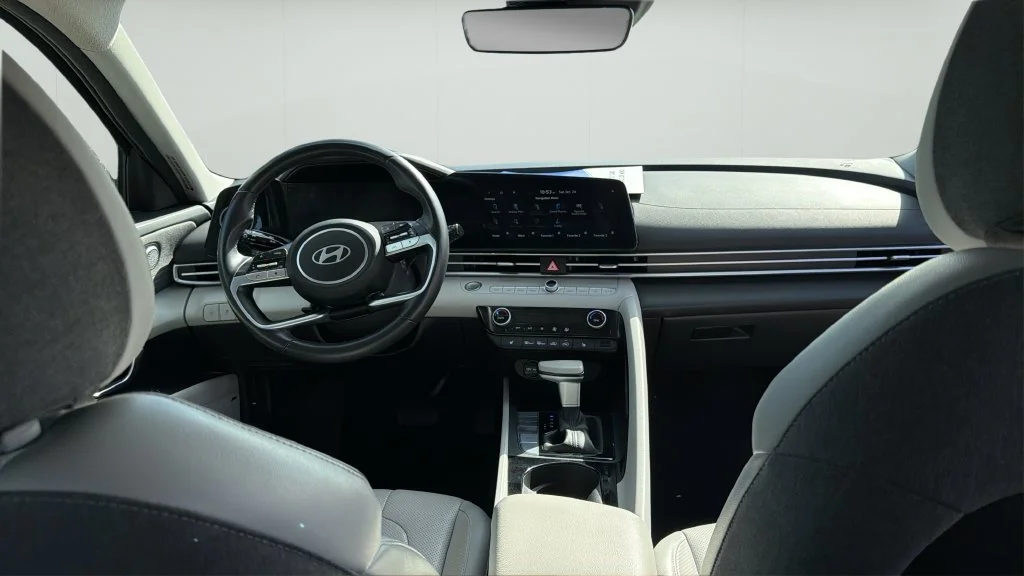 Used 2024 Black Hyundai Limited image 13
