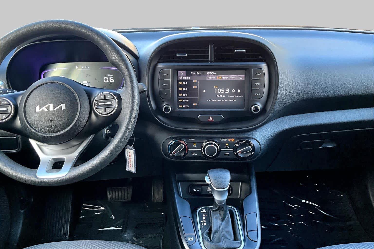 Pre-Owned 2025 Kia Soul LX