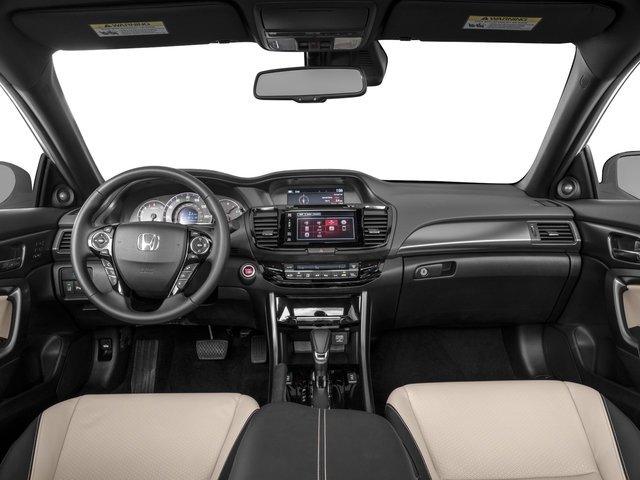 Used 2017 Lunar Silver Metallic Honda Touring image 8