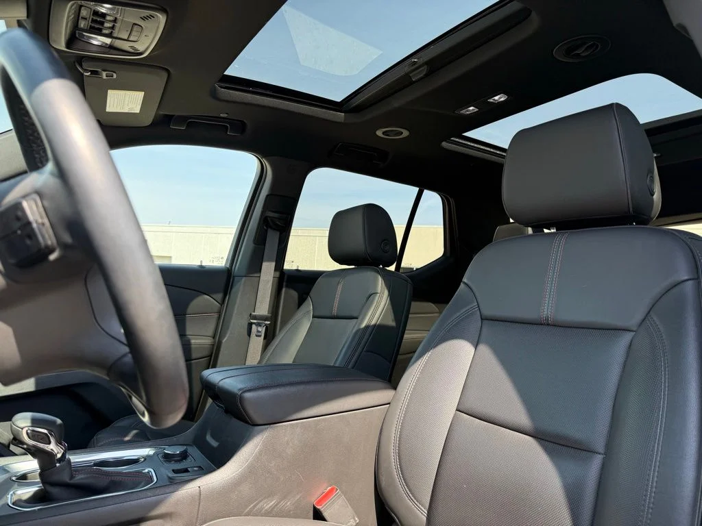 Used 2023 Gray Chevrolet RS image 13