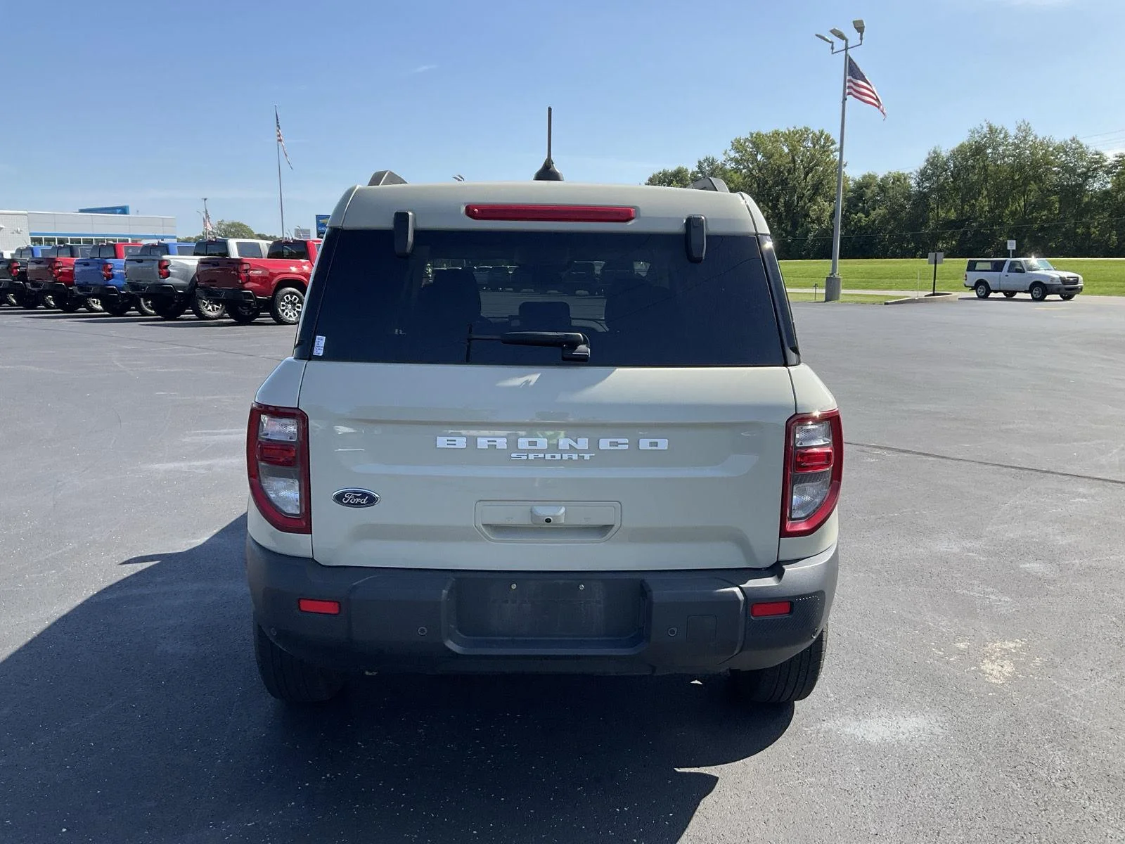 Used 2025 Tan Ford Big Bend image 7