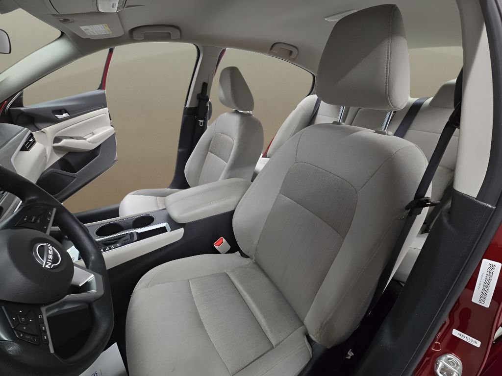 Used 2025 Red Nissan 2.5 SV image 13