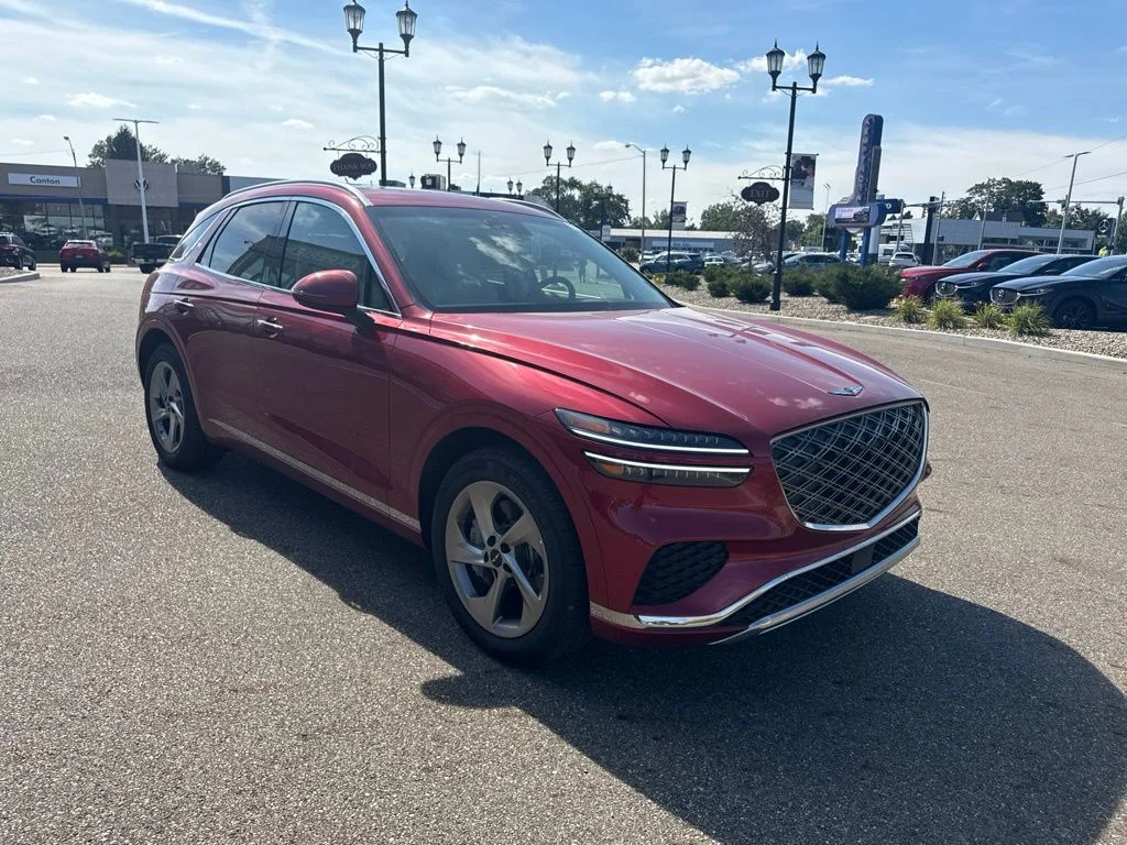Used 2026 Red Genesis 2.5T Select image 4