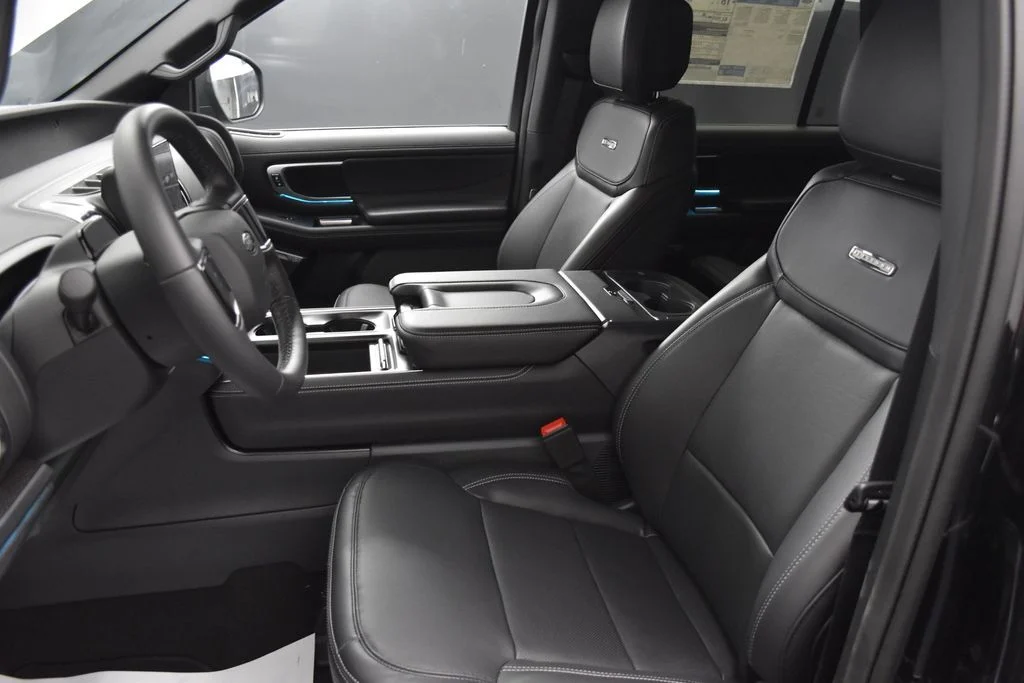 New 2026 Black Ford Platinum image 15