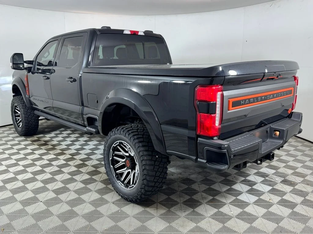 New 2026 Black Ford Lariat image 3