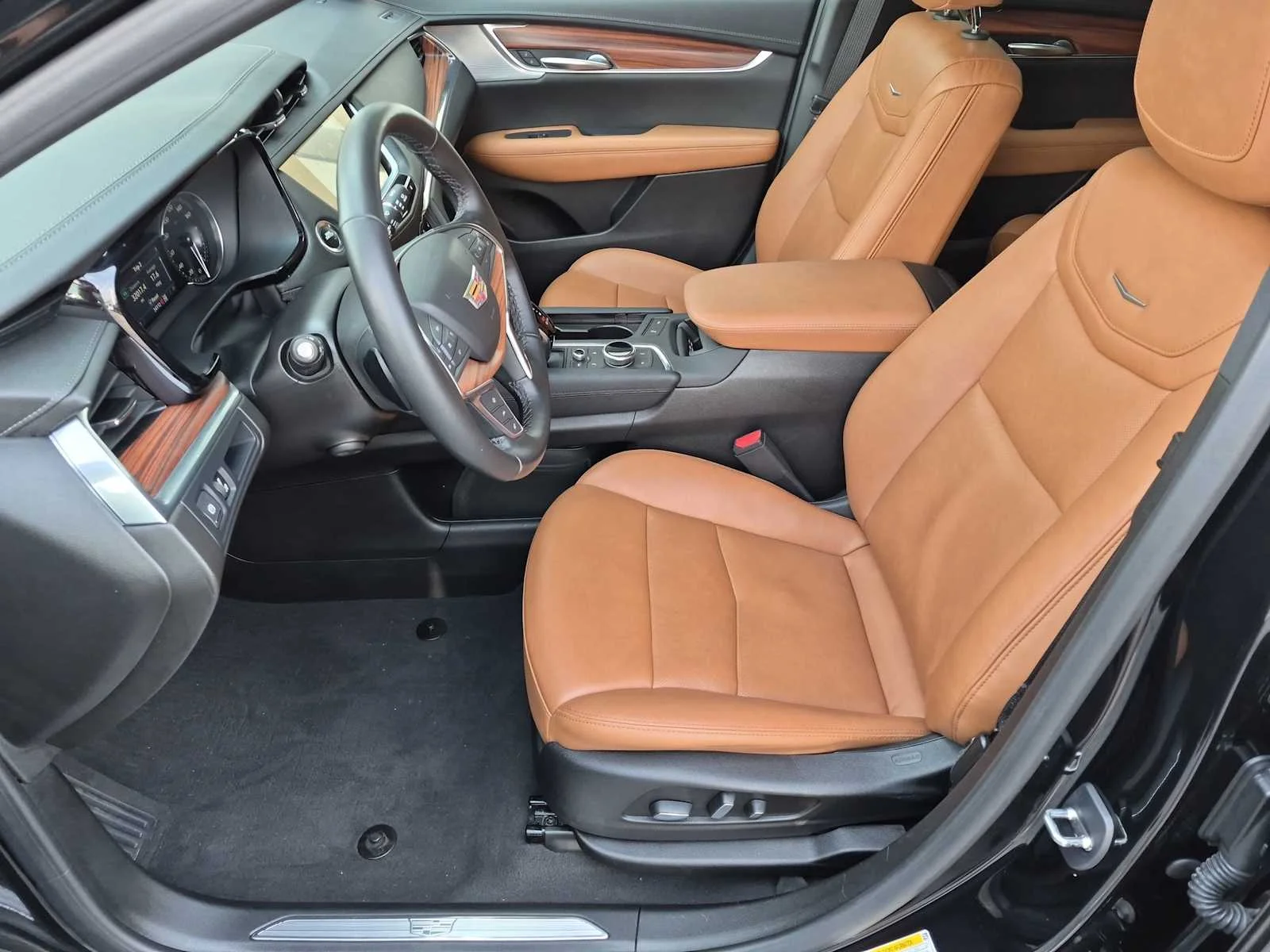 Used 2023 STELLAR BLACK METALLIC Cadillac AWD Premium Luxury image 10