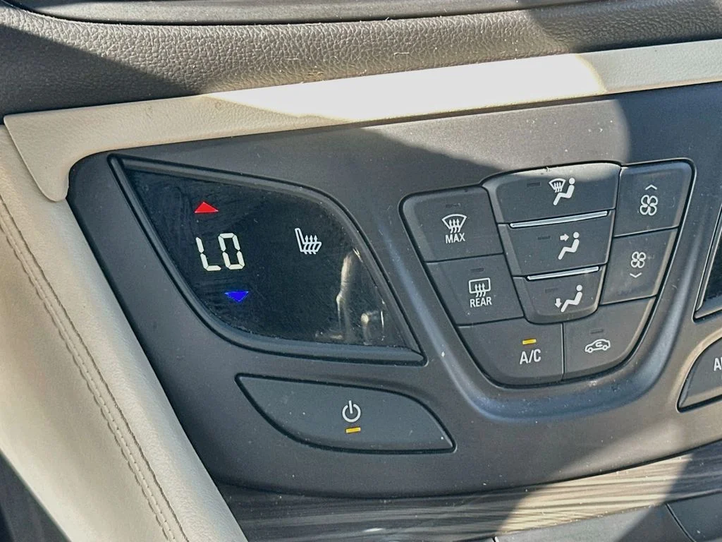 Used 2020 Brown Buick Preferred image 18
