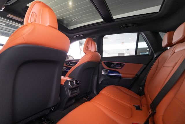 New 2027 Obsidian Black Metallic Mercedes-Benz GLC 300 image 13