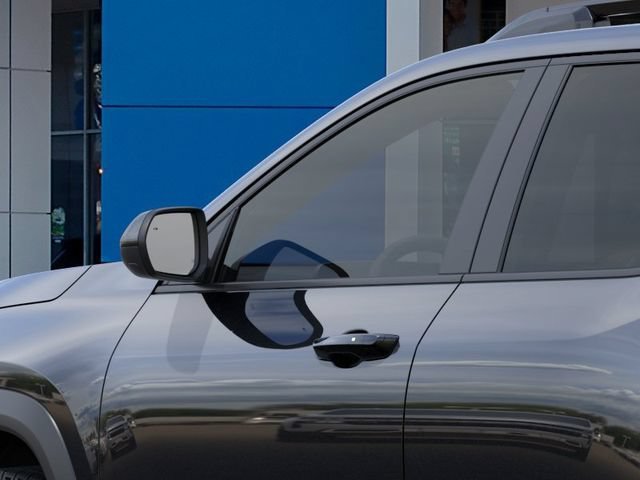 2027 Chevrolet Equinox LT - Photo 13