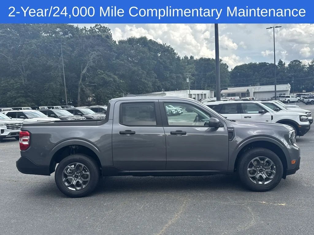 New 2026 Gray Ford XLT image 8