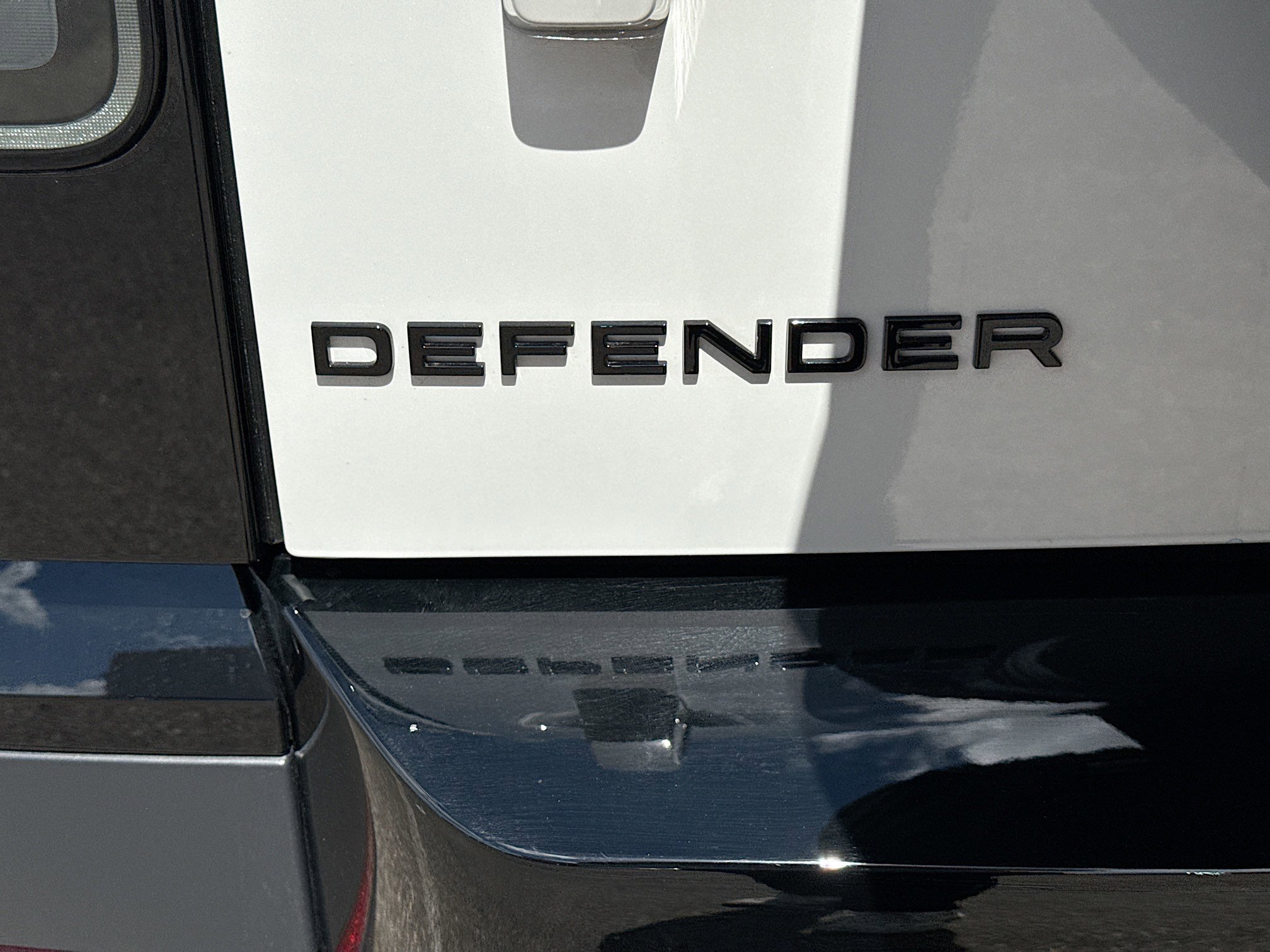 2026 Land Rover Defender S - Photo 11