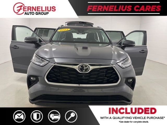 Used 2021 Gray Toyota Limited image 11