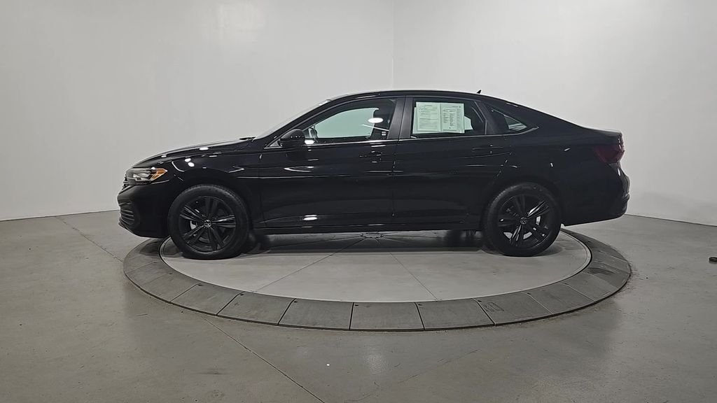 3VW7M7BU9PM017394