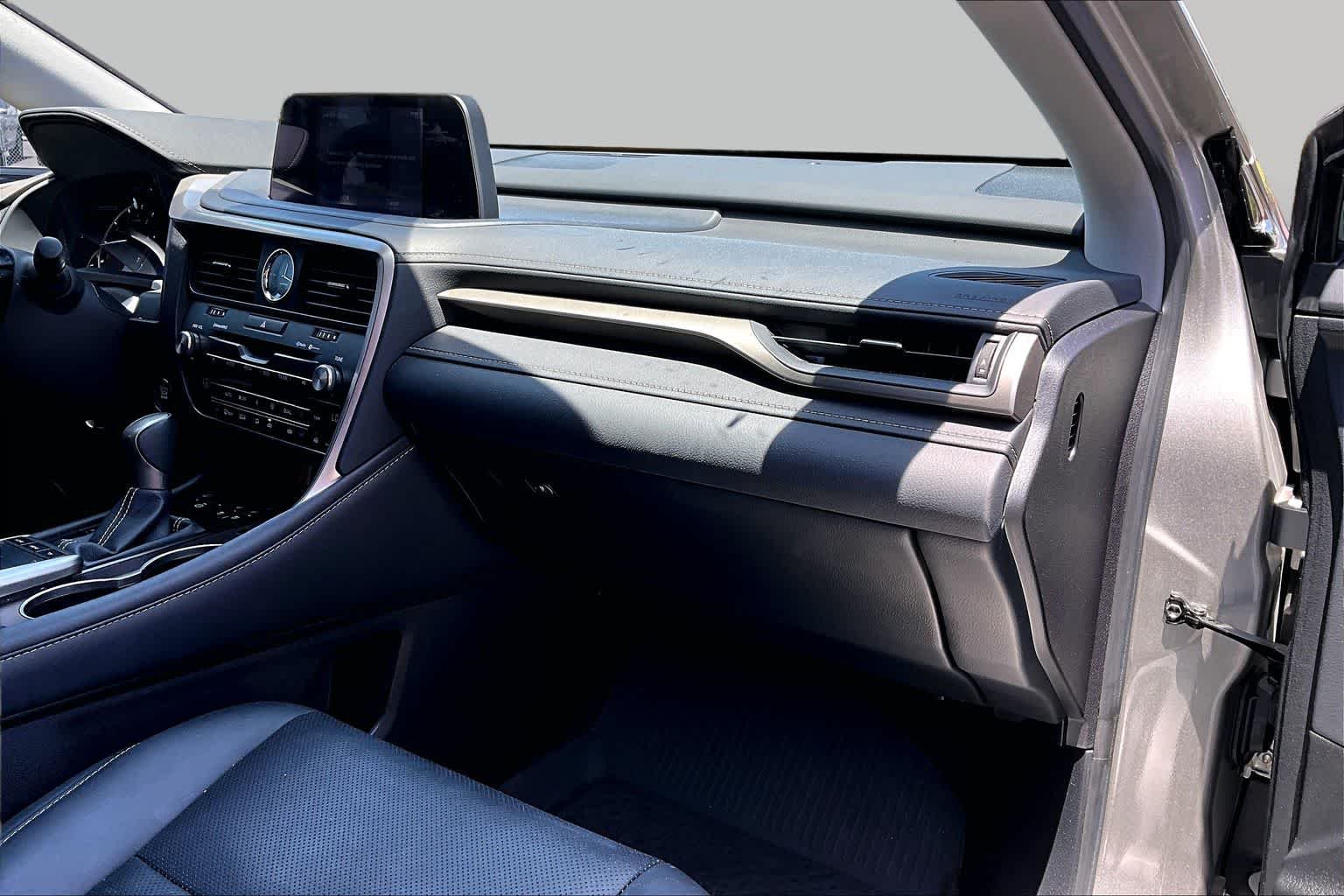 Certified Used 2022 Atomic Silver Lexus  image 19